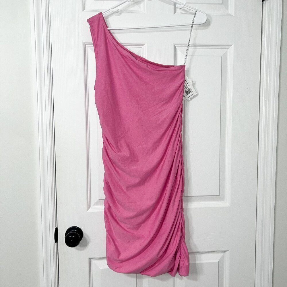 NWT Beyond Yoga Featherweight Carried Away One Shoulder Dress Pink Size M - Picture 1 of 8